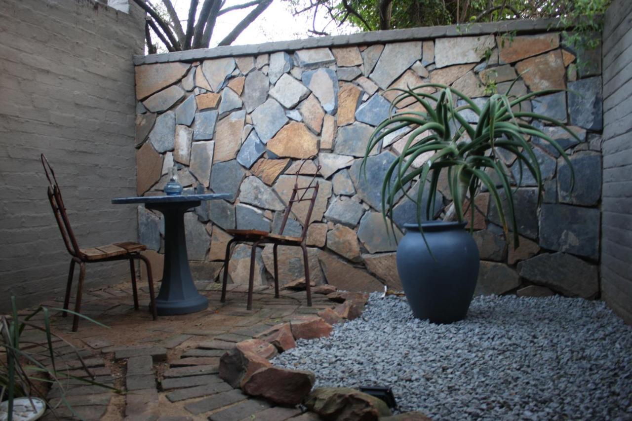 Green Pascua Bed And Breakfast Roodepoort Exterior photo